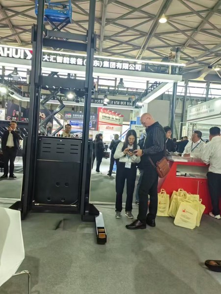 ANHUI YOUNGLIFT INTELLIGENT  EQUIPMENT CO.,LTD. কারখানা উত্পাদন লাইন